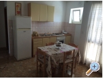 Appartements Vini i Ivana - ostrov Hvar Kroatien
