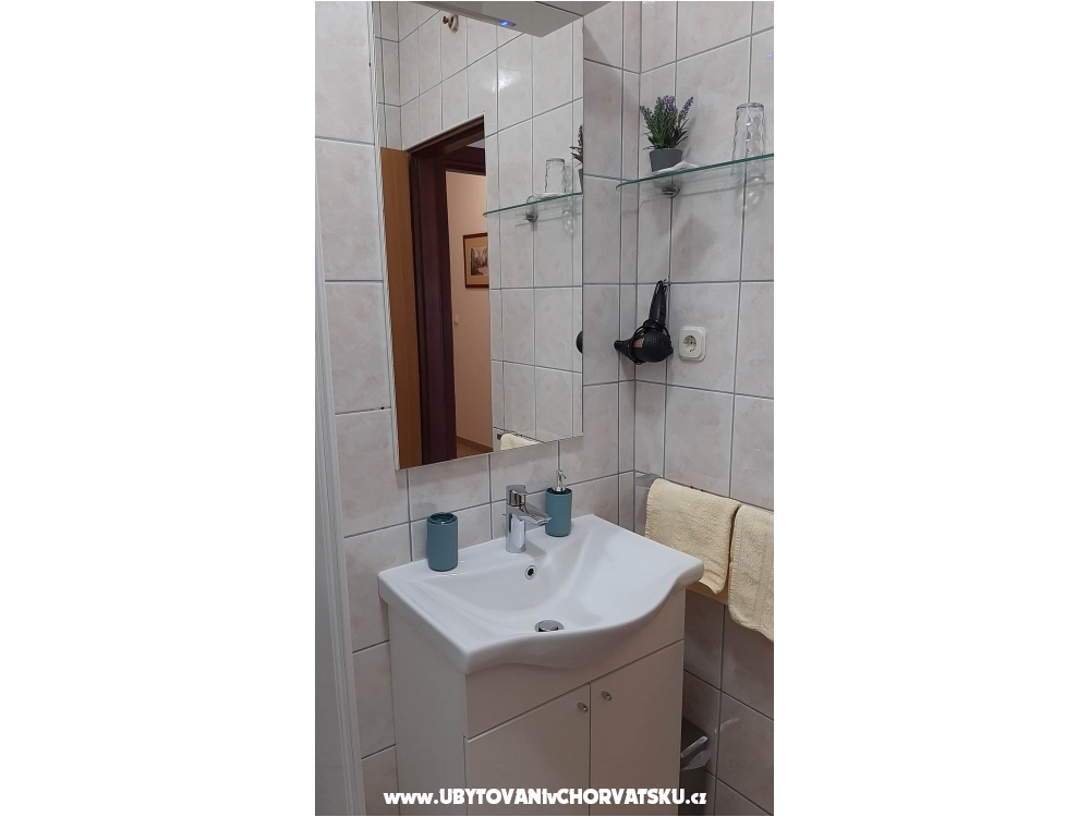 Ferienwohnungen IDA - ostrov Hvar Kroatien