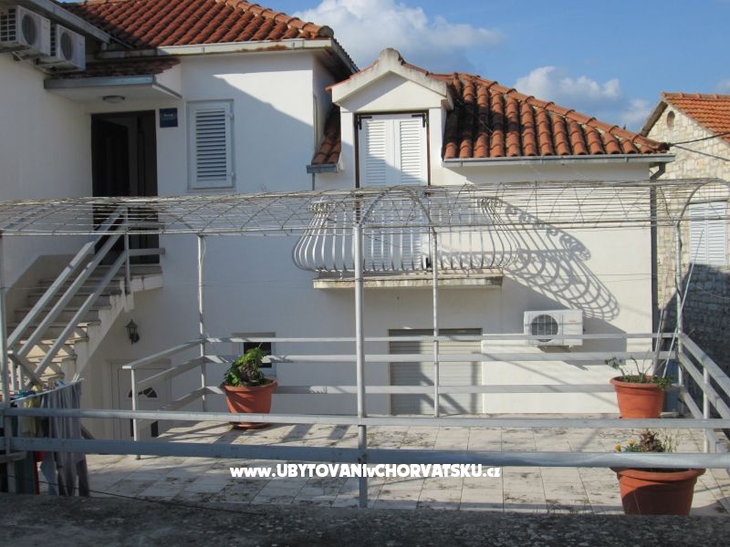 Ferienwohnungen Lazaneo – Ferienwohnung Insel Hvar, Kroatien – Foto 2