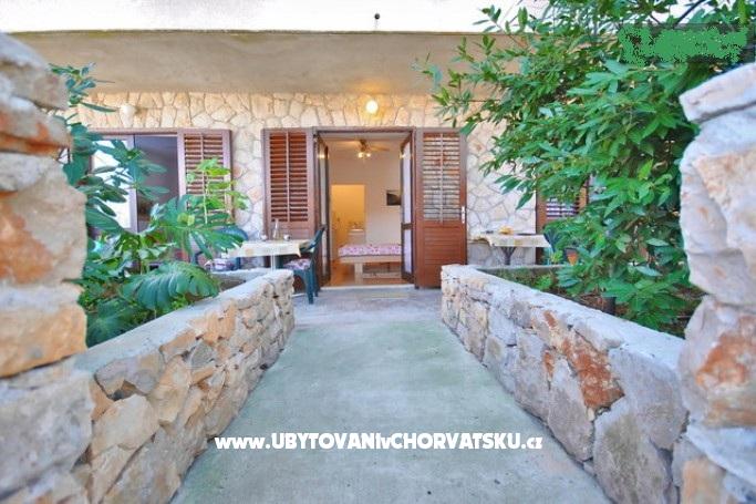 Apartmány pored mora – ubytování ostrov Hvar, Chorvatsko – foto 5