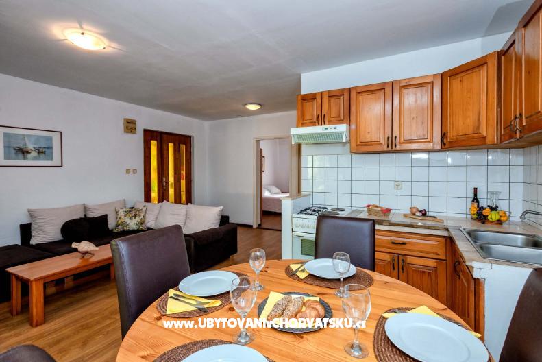 Prekrasni apartmani u blizini mora – Ferienwohnung Insel Hvar, Kroatien – Foto 2