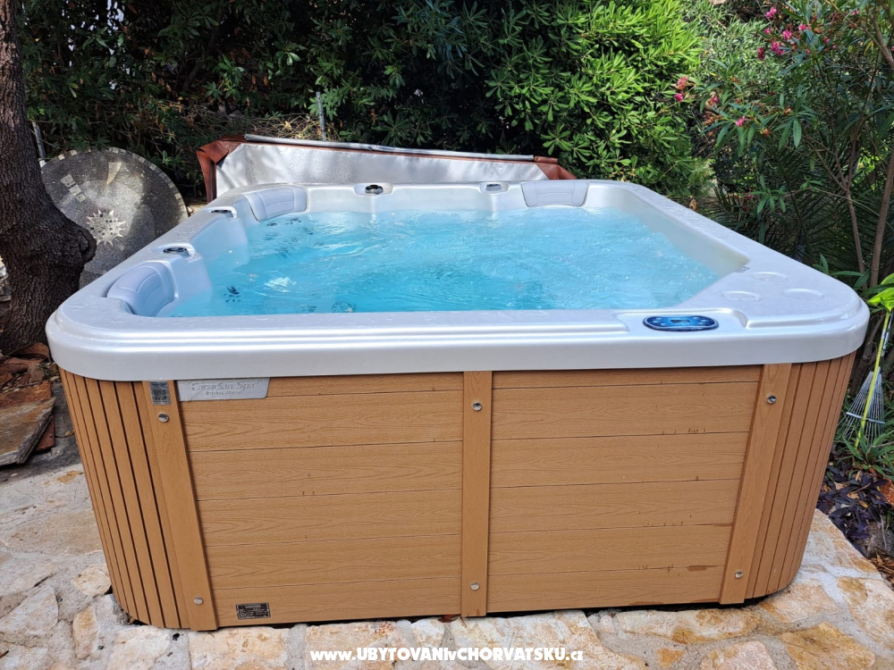 PRIVATE JACUZZI Sea View Dom - ostrov Hvar Chorwacja