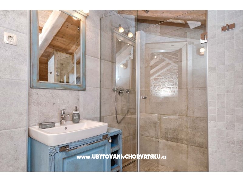 VILLA HARPOCRATES – Ferienwohnung Insel Hvar, Kroatien – Foto 9