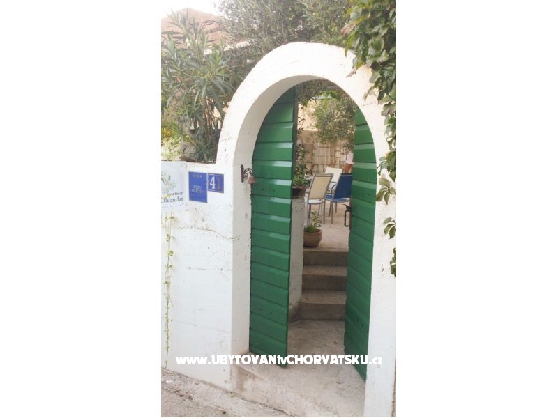 Apartment Oleandar – Ferienwohnung Igrane, Kroatien – Foto 9