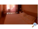 Appartements Palma - Igrane Kroatien