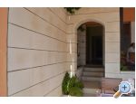 Appartements Palma - Igrane Kroatien