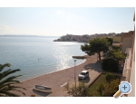 Appartements Parun - Igrane Kroatien
