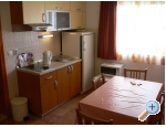 Appartements Parun - Igrane Kroatien