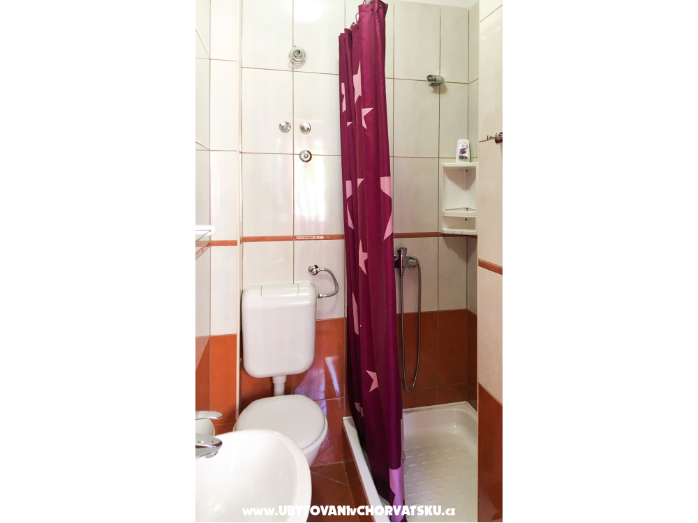 Apartmaji Peko - Igrane Hrvaka