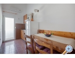 Appartements Tonko - Igrane Kroatien