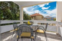 Apartmány Mirko i Anka Hromin Apartmán 4 – A4 YELLOW foto 1