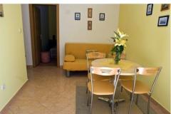 Apartmány Deak Komarna Apartmán 6 – žuti foto 1