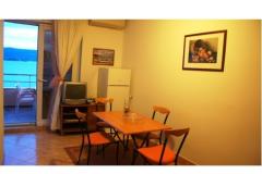 Apartmány Deak Komarna Apartmán 1 – AP1 rozi foto 3