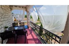 Apartmány Blazevic, Njivice Apartmán 4 – PINK YH foto 2