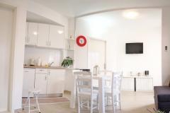 Apartmány Centar Makarska Apartmán 1 – app- bijel foto 4