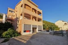 Villa GABI Apartmán 2 – S1 foto 1