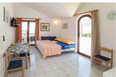 Dizma Wellness Apartmány Apartmán 2 – Yellow foto 1
