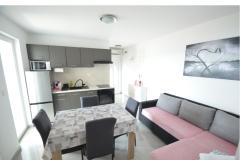 Home or Apts Miočić without owner Apartmán 2 – Ap. 4+2 foto 2