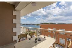 Flores Luxury Suites Apartmán 2 – Hyacinth 2 foto 5