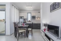 Apartmány Kimi with swimming pool  Apartmán 4 – APP M foto 2