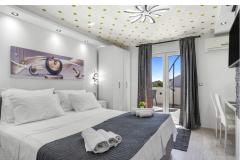 Vila s bazenom i jacuzzijima Apartmán 1: (2+0) – Penthaus 1 foto 1