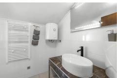 Vila s bazenom i jacuzzijima Apartmán 4: (2+0) – A4 foto 1