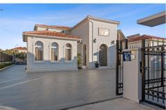 Villa CAROLUS Dalmatia Apartmán 1 – Villa foto 2
