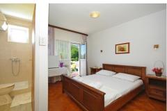 Love Zaostrog Pokoj 3 – Basic foto 1