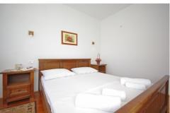 Love Zaostrog Pokoj 3 – Basic foto 2