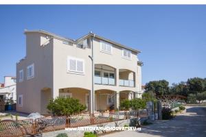 Apartments Sharo – Sibenik