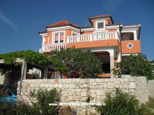 Apartmány Lana