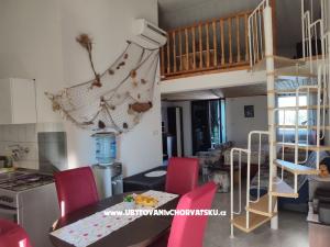 Studio apartman "Zara"