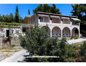 Apartm�ny Ivo Mljet