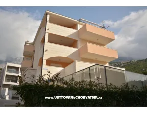 Apartm�ny Neda Promajna