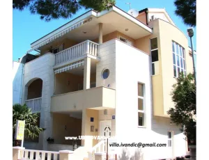 Vila Ivandic Promajna