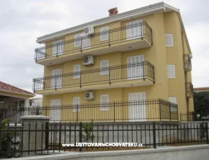 Apartm�ny Biograd