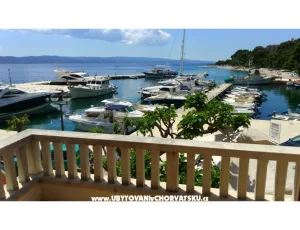 Brela by the Sea / Center