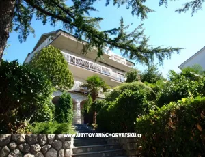 APARTMENTS VUKELI�  CRIKVENICA