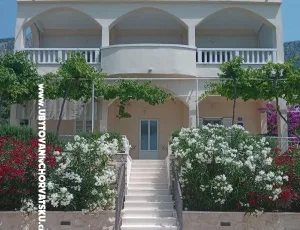 Apartm�ny Lela Brist