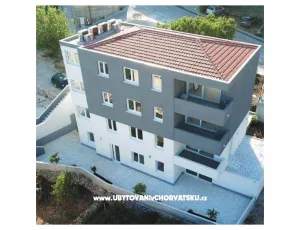 Apartm�n pro 10 host�