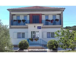 Apartm�ny A.Jelov�i�