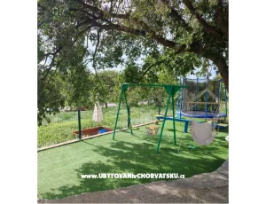 Apartm�ny Svir�i�