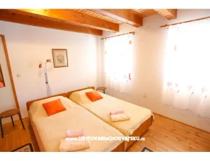 �tinjan apartmani Elda