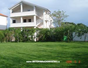 Apartm�ny Mandi�