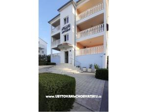 Apartm�ny ***Villa Mija***