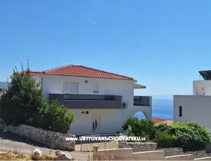 Apartm�ny Ivan Okrug Gornji