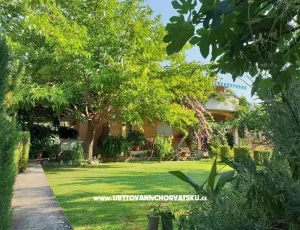 Apartm�ny Bijeli�, Trogir, Chorvatsko