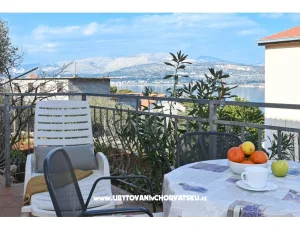 Arbanija Apartm�ny