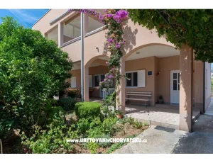 Apartm�ny Samac, Trogir, Chorvatsko