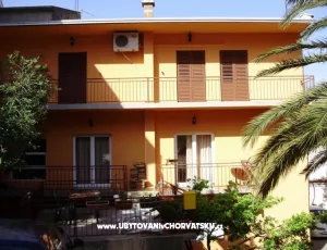 Apartm�ny Tri palme